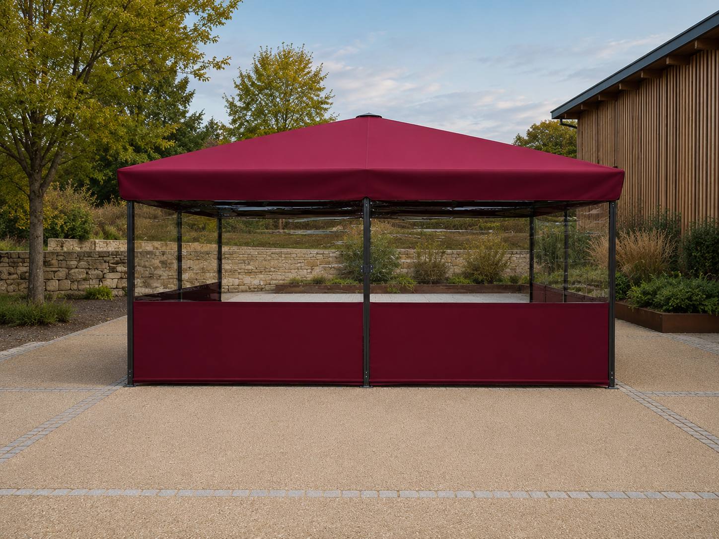 Structure de parois transparentes FABMAT en extérieur
